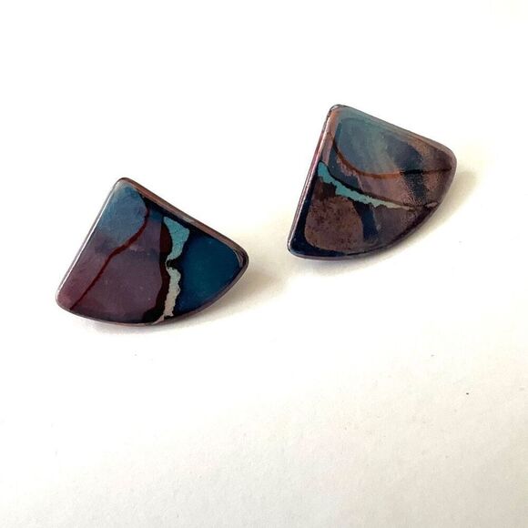 Blue Triangle design earrings - Picture 2 of 9